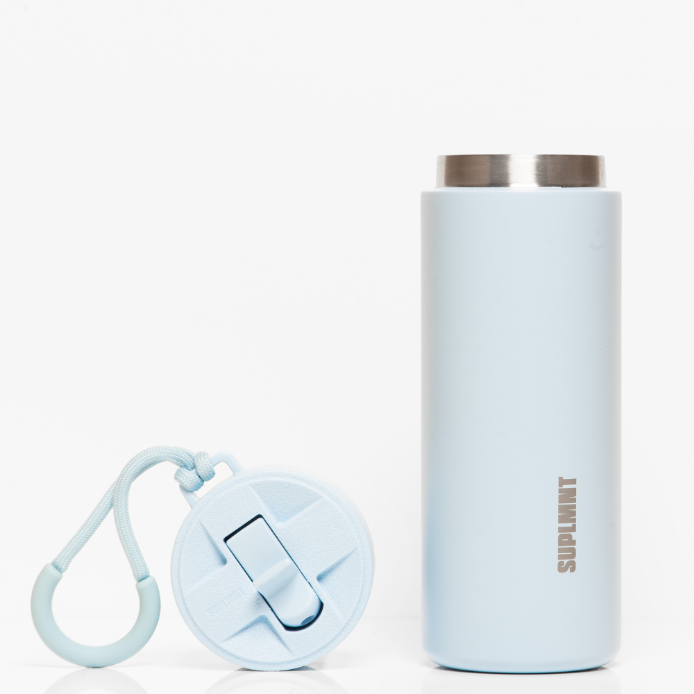 24 OZ WATER BOTTLE WITH STRAW LID